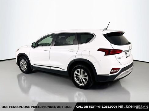 Used 2019 Hyundai Santa Fe SE FWD image 7