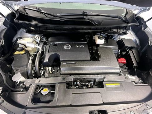 Used 2023 Nissan Murano SL w/ Cargo Package AWD/4WD image 9