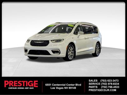 Used 2022 Chrysler Pacifica Pinnacle