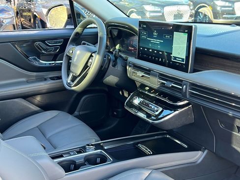 New 2026 Lincoln Corsair Grand Touring image 9