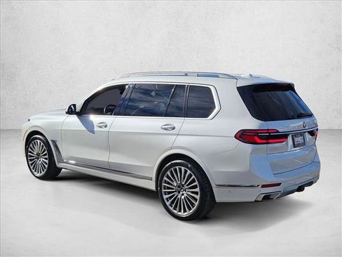 Used 2023 BMW X7 xDrive40i w/ Premium Package image 8