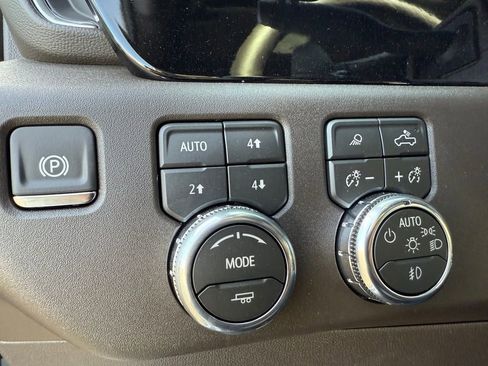 New 2026 GMC Sierra 1500 SLT w/ SLT Premium Plus Package image 30