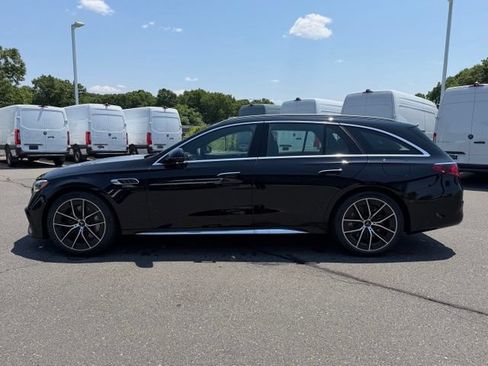 Used 2026 Mercedes-Benz E 53 AMG e 4MATIC Wagon image 4