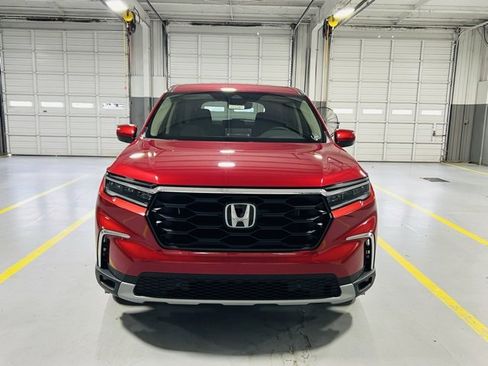 New 2025 Honda Pilot EX-L image 13