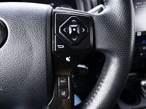 Used 2020 Toyota 4Runner Nightshade AWD/4WD image 23