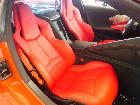 Used 2024 Chevrolet Corvette Z06 RWD image 17