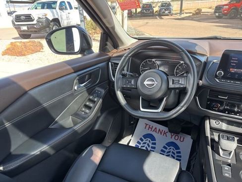 Used 2023 Nissan Rogue SV w/ SV Premium B Package image 26