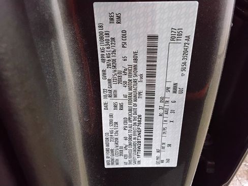 Used 2022 Ford F250 Lariat w/ Black Appearance Package image 17