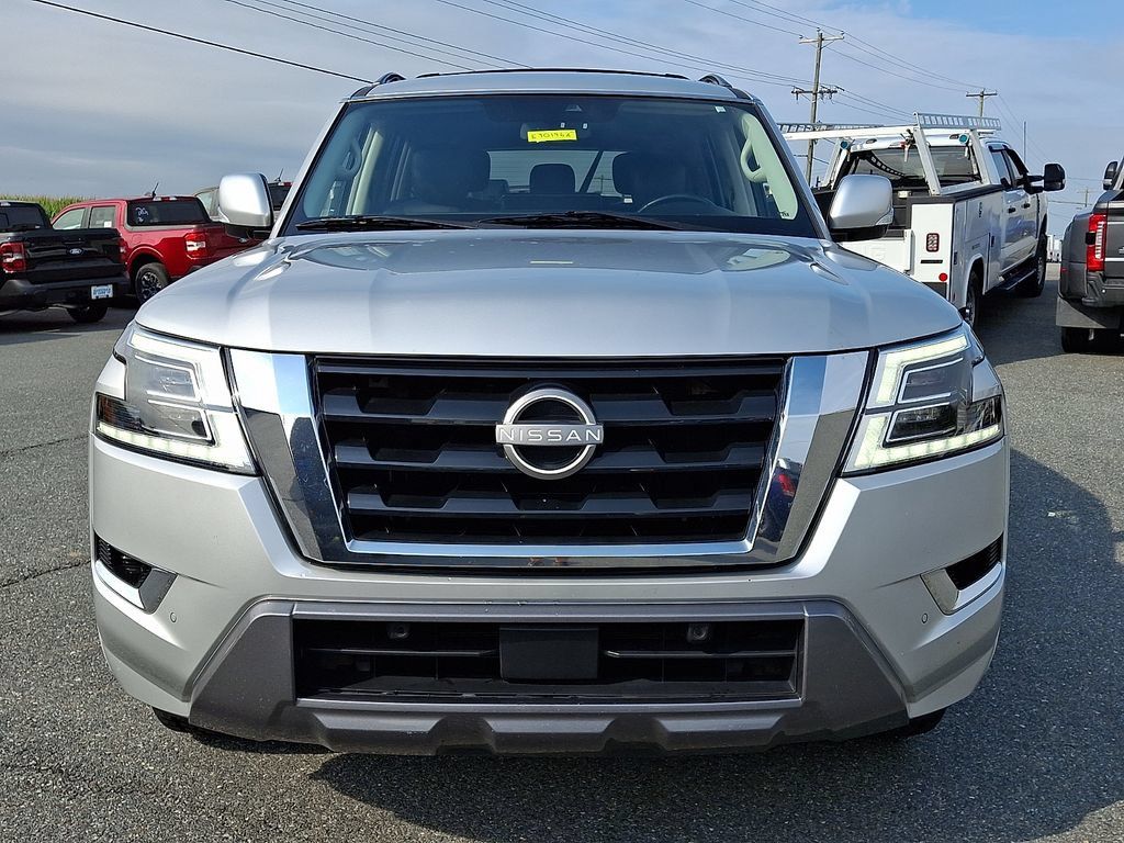 Used 2022 Nissan Armada SV AWD/4WD image 2