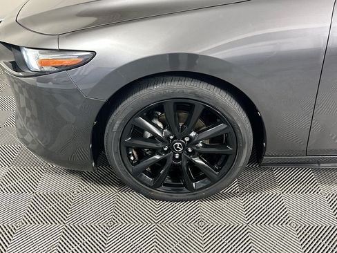 Used 2021 MAZDA MAZDA3 s FWD image 11