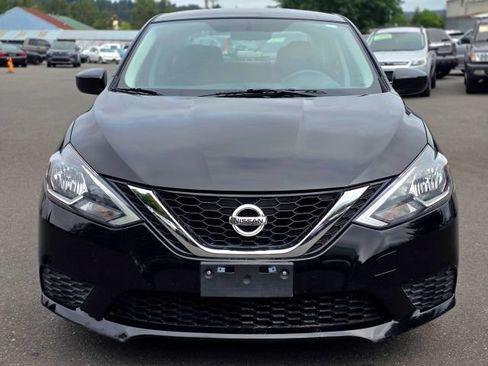 Used 2017 Nissan Sentra SV FWD image 2