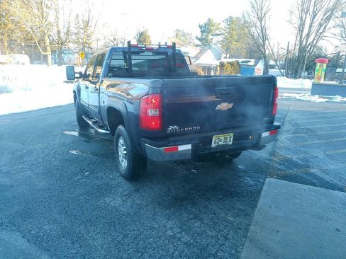 Used 2009 Chevrolet Silverado 2500 LTZ w/ Suspension Package, Off-Road image 12