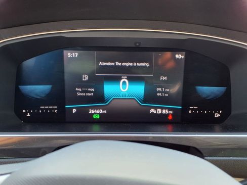 Certified 2023 Volkswagen Tiguan SE R-Line image 17