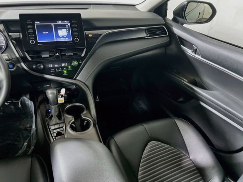 Certified 2024 Toyota Camry SE w/ Convenience Package AWD/4WD image 20