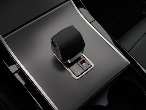 New 2026 Land Rover Range Rover Evoque S image 25