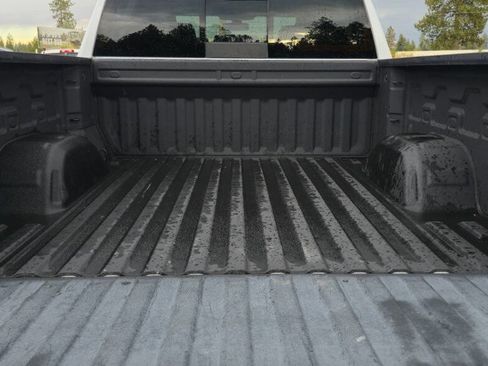 Used 2019 Chevrolet Silverado 1500 LTZ image 24