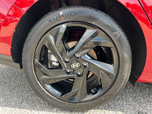 New 2026 Hyundai Elantra Sport FWD image 19