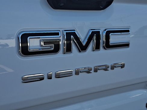 Used 2023 GMC Sierra 1500 Elevation w/ LPO, Elevation Black Package AWD/4WD image 30