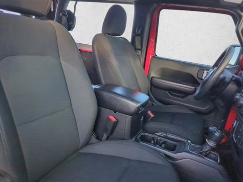 Used 2018 Jeep Wrangler Sport image 26