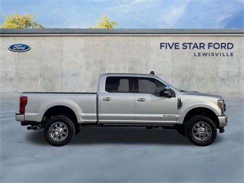 Used 2018 Ford F250 Platinum w/ Platinum Ultimate Package image 4