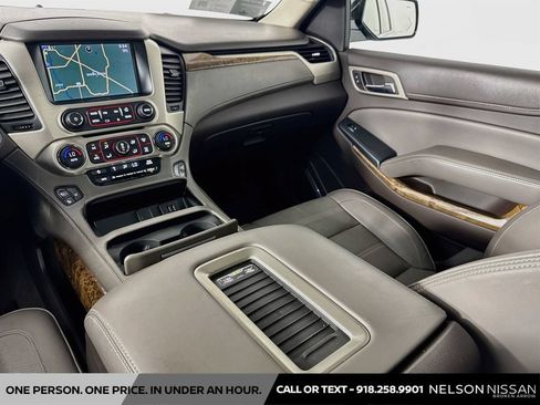 Used 2015 GMC Yukon XL Denali w/ Premium Package AWD/4WD image 25