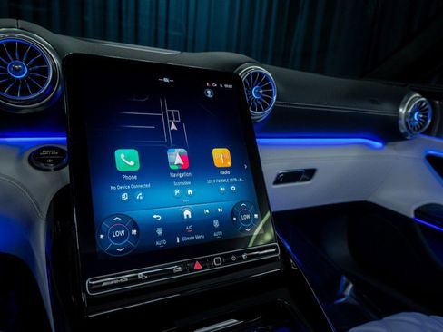 New 2026 Mercedes-Benz SL 63 AMG 4MATIC image 23