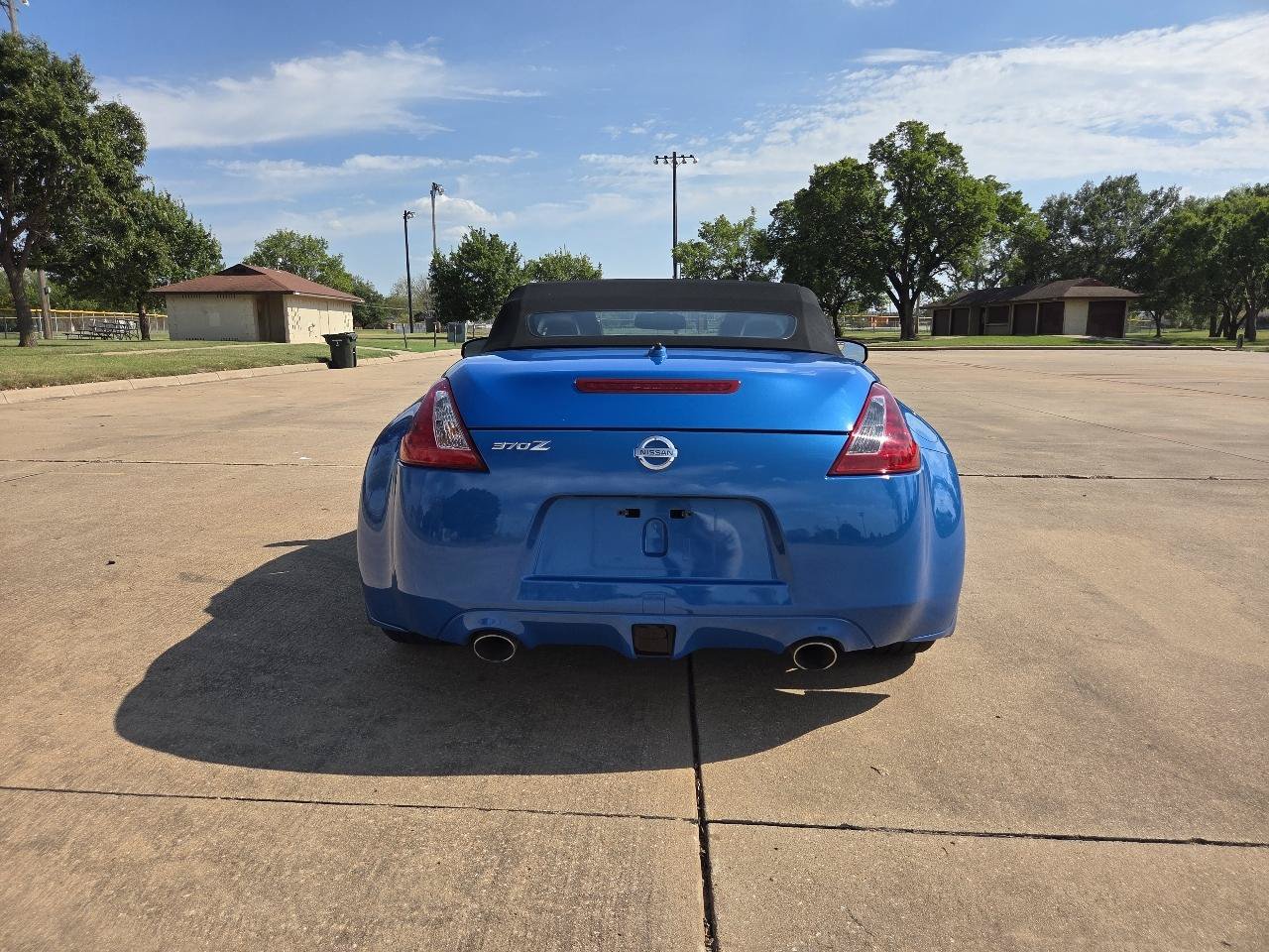 Used 2010 Nissan 370Z Touring w/ Sport Pkg RWD image 30
