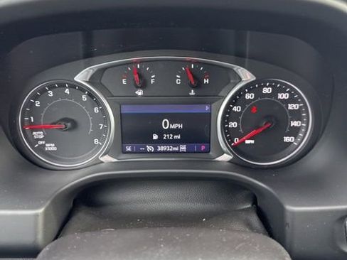 Used 2021 GMC Acadia AT4 image 11