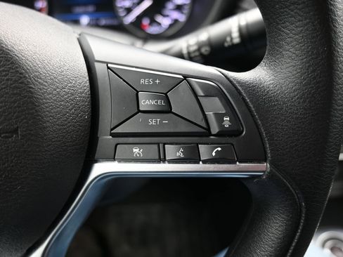 Used 2024 Nissan Sentra SV image 16