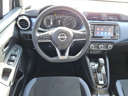 Used 2025 Nissan Versa SV w/ Trunk Package image 5