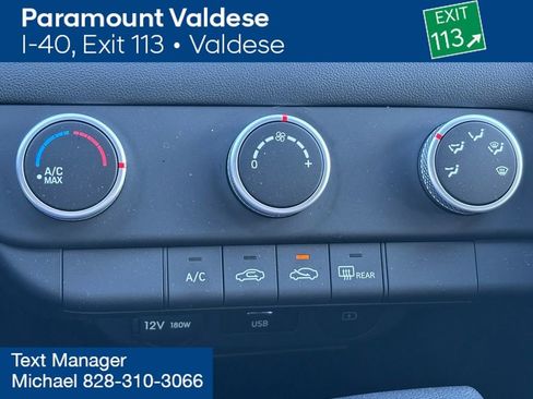 Certified 2024 Hyundai Elantra SE image 18