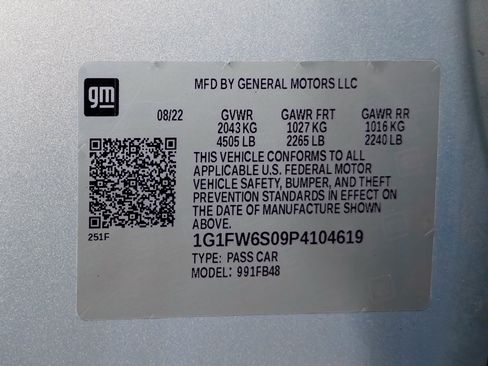 Used 2023 Chevrolet Bolt LT w/ Driver Confidence Package FWD image 27