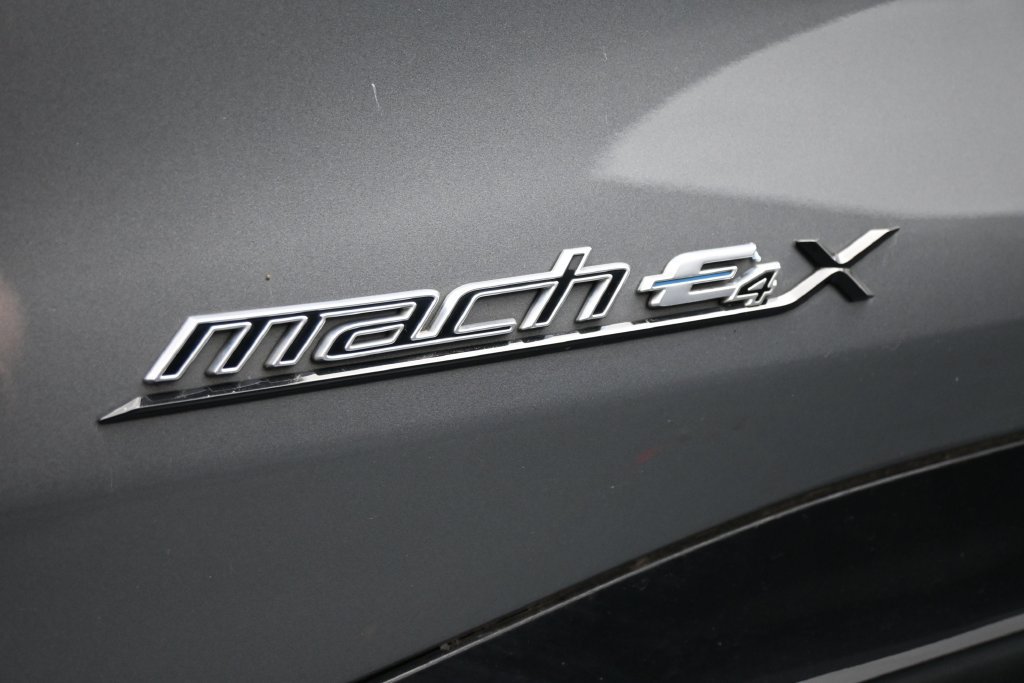 Used 2023 Ford Mustang Mach-E GT w/ GT Performance Edition AWD/4WD image 9
