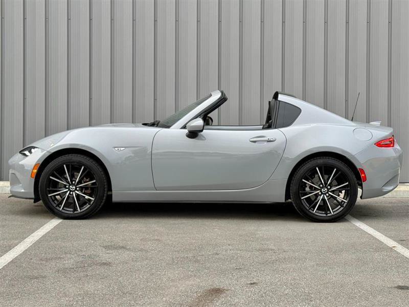 Used 2025 MAZDA MX-5 Miata RF Grand Touring RWD image 9