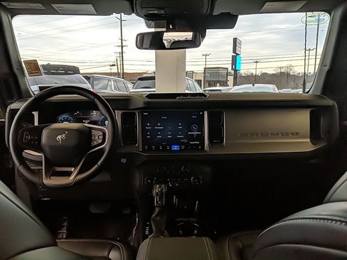 Certified 2025 Ford Bronco Outer Banks image 14