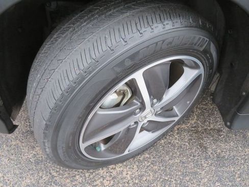 Used 2021 Honda HR-V EX image 11