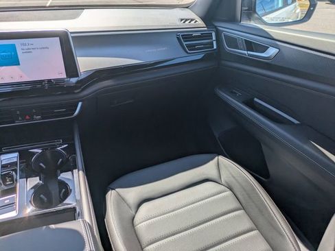 New 2026 Volkswagen Atlas Cross Sport SEL R-Line AWD/4WD image 18