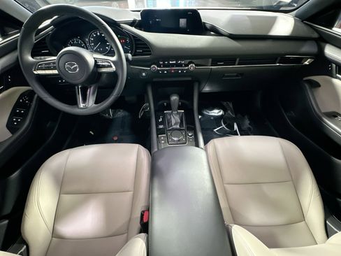 Used 2021 MAZDA MAZDA3 s image 32