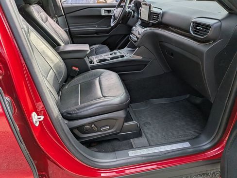 Used 2020 Ford Explorer Limited image 34