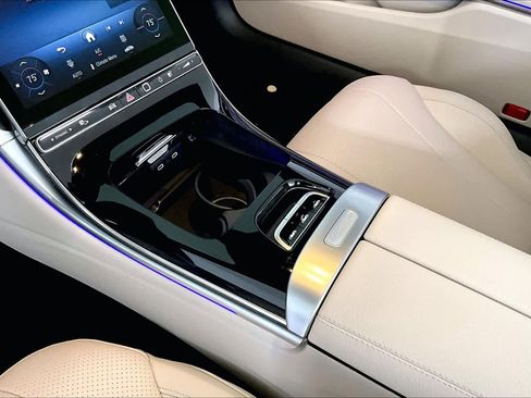 New 2026 Mercedes-Benz CLE 450 4MATIC Cabriolet image 11