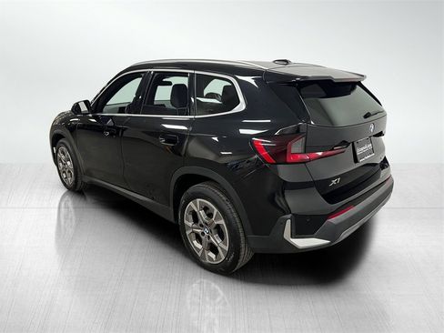 Used 2023 BMW X1 xDrive28i image 8