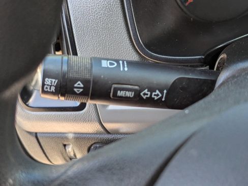 Used 2018 Chevrolet Colorado 2WD Extended Cab image 33