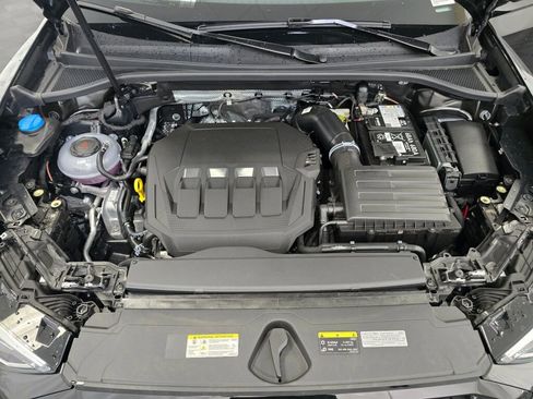 New 2025 Audi Q3 2.0T Premium image 10