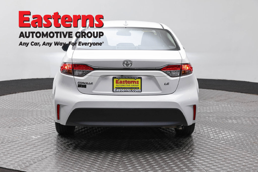 Used 2024 Toyota Corolla LE FWD image 8