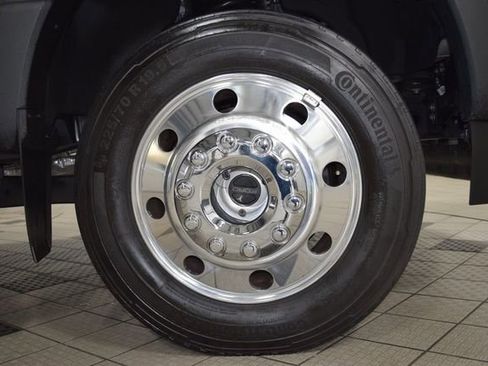 Used 2022 Ford F550 4x4 Crew Cab Super Duty w/ XLT Value Package image 10