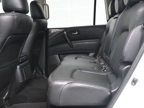 Used 2021 Nissan Armada SV RWD image 12