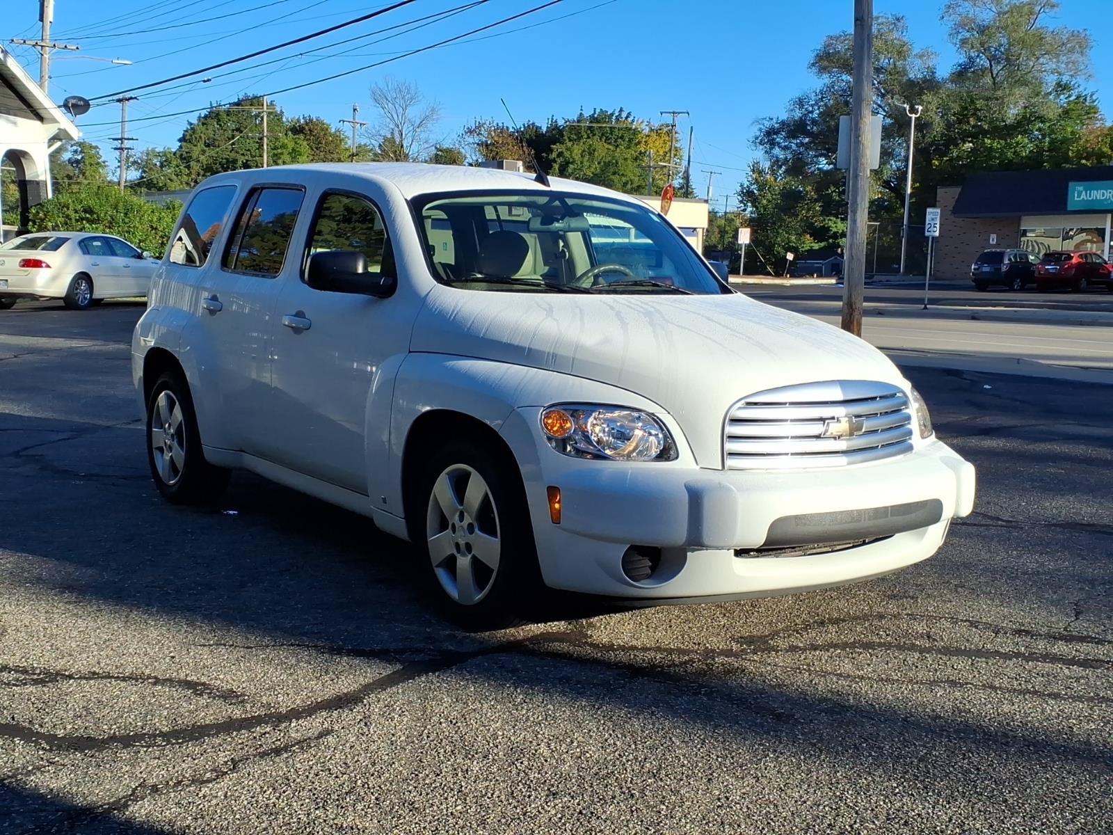Used 2009 Chevrolet HHR LS FWD image 4