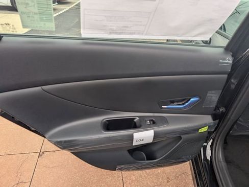 New 2026 Hyundai Elantra SE image 10