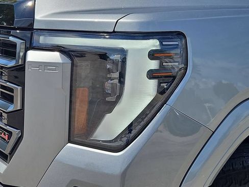 Certified 2024 GMC Sierra 2500 AT4 w/ AT4 Premium Plus Package AWD/4WD image 10