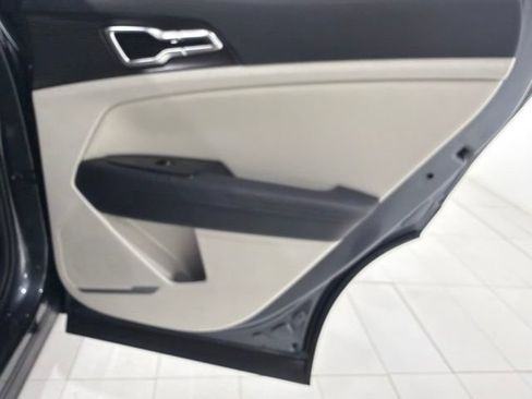 Used 2023 Kia Sportage EX FWD image 21